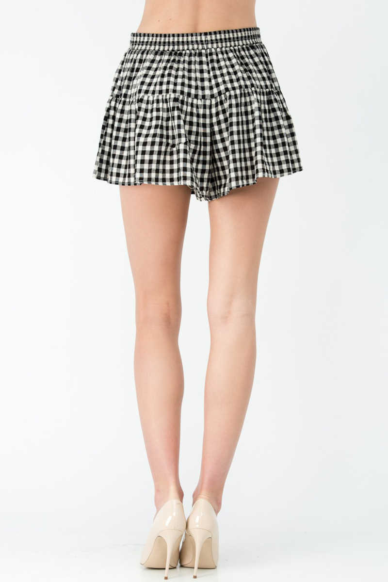 Country Confident - Gingham Skort Black