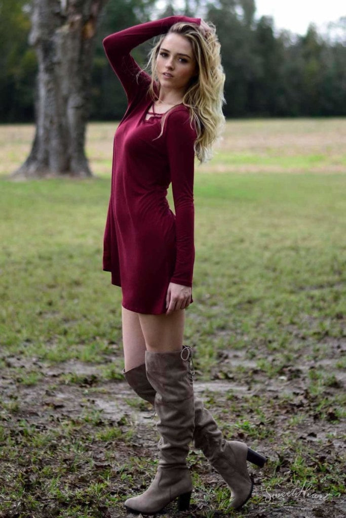 what color boots with burgundy dress Tried to style this dress with brown boots : r/femalefashion