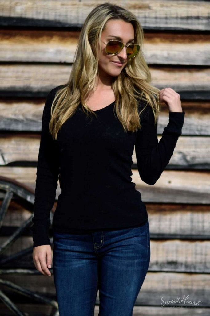 Down 2 Earth Thermal Top Small / Black Tops