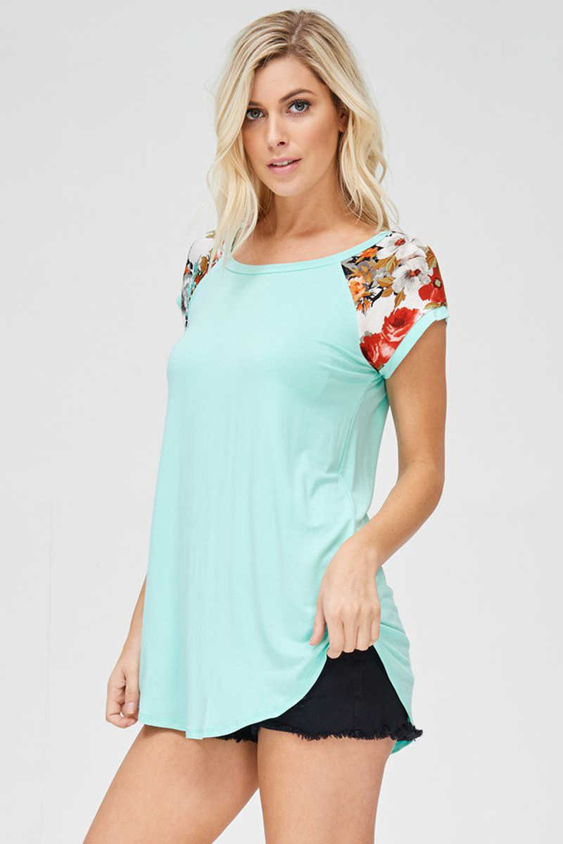 Flower Crushes - Contrast Top in Mint