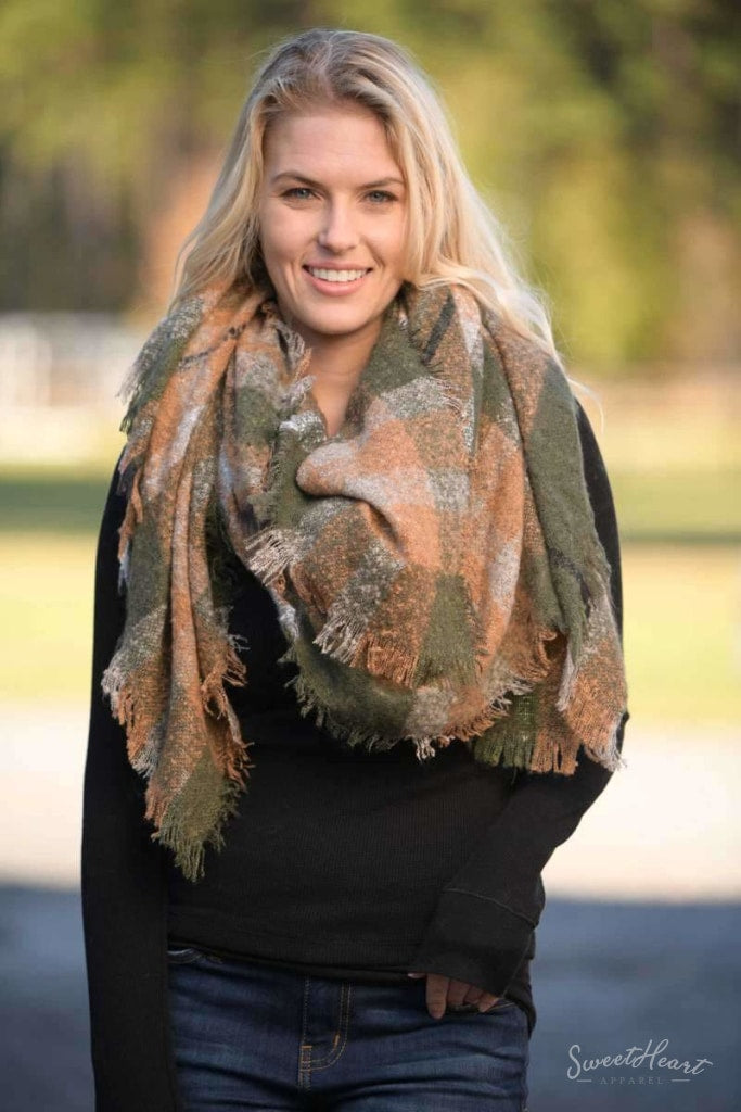 Warm Embrace Blanket Scarf - Olive & Rust